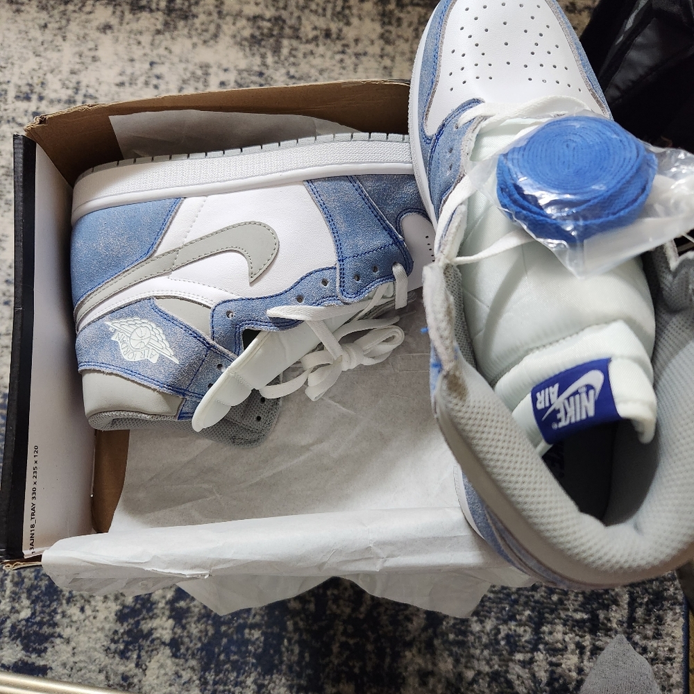 Nike shoes